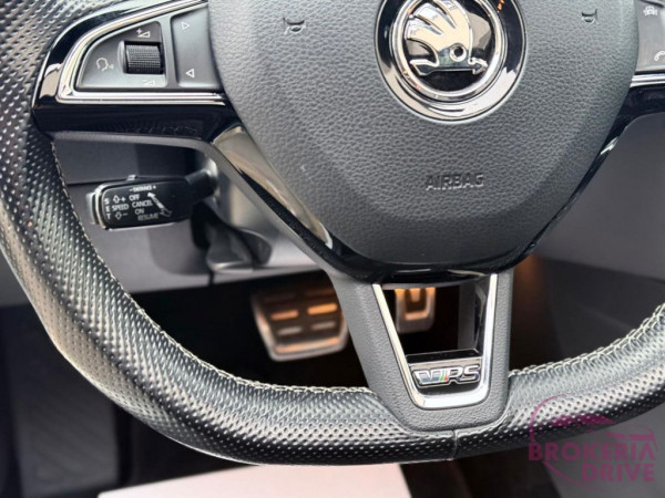 RS 2,0 TDI DSG (135kW/184k)_octavia9.jpg