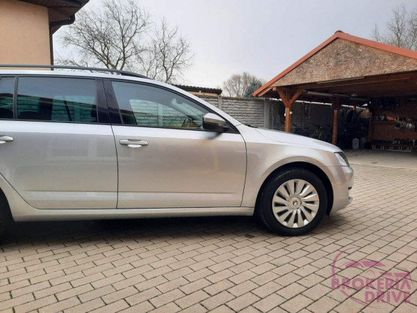 1.6 TDi, DSG7_image_interier_back