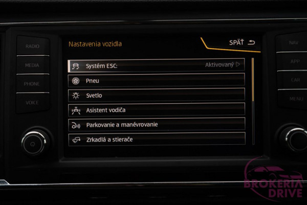 1.6 TDI Style_autobono-sro-seat-ateca-nitra-dovozaut-34.jpg