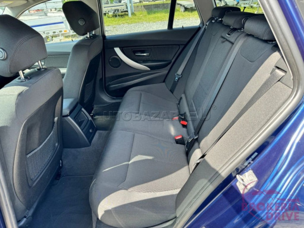 318d Advantage A/T_image_interier_back
