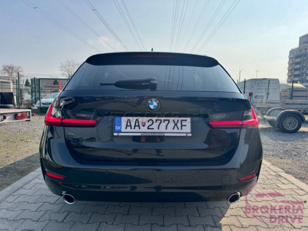 BMW 320d mHEV xDrive AT