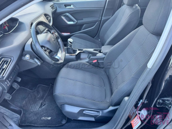 1.6 BlueHDi Active Stop&Start_image_interier_front