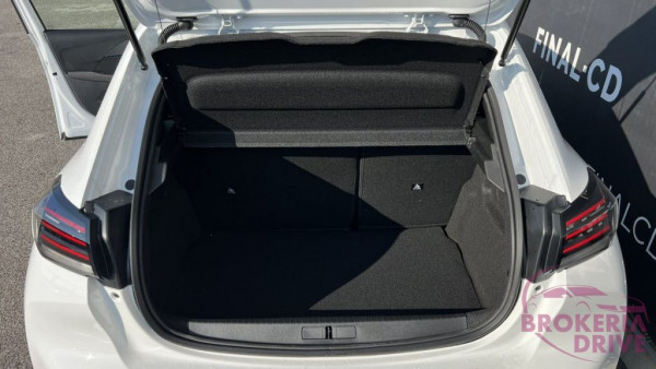  1.2 PureTech Style 100k BVM6_peugeot_208_new_1_2_puretech_style_100k_bvm6-4_5784.jpeg