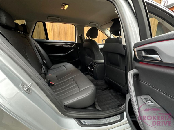 520d xDrive_image_interier_back