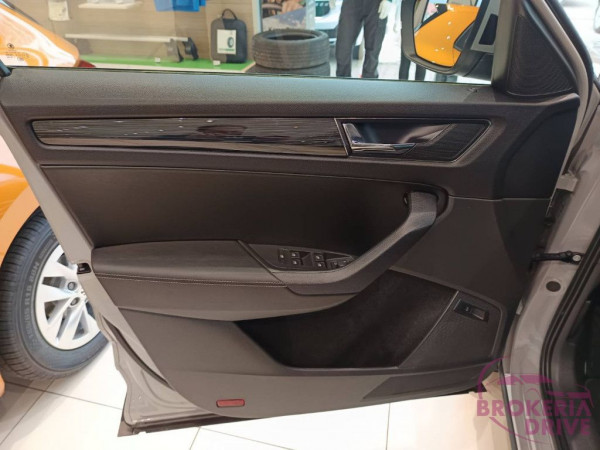2.0 TDI SCR EVO Style DSG 7st. 4x4_31894281_10.jpg