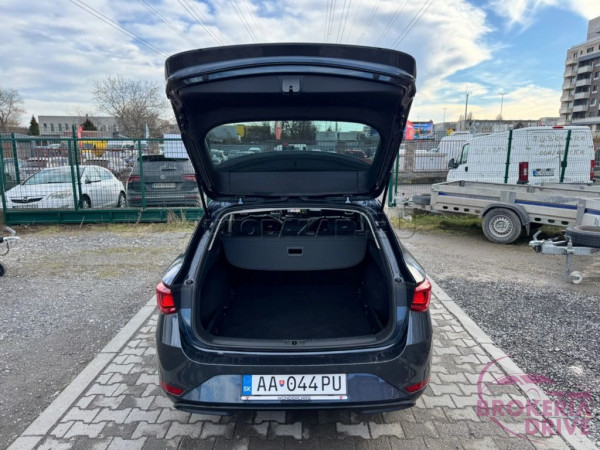 Sportstourer 1.5 eTSI 150 Mild-hybrid Style DSG_42v4awj24_fss_2_11zon.jpg