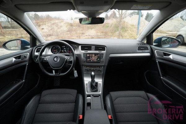2.0 TDI DSG_image_interier_front