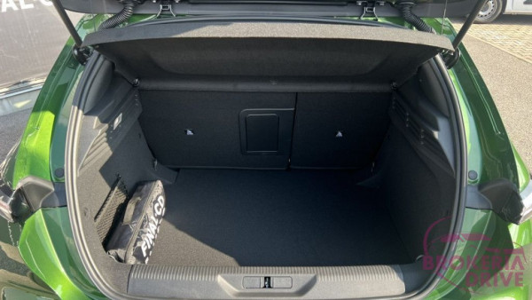 1.2 PureTech Allure 130k EAT8_peugeot_308_1_2_puretech_allure_130k_eat8-6_7744.jpeg