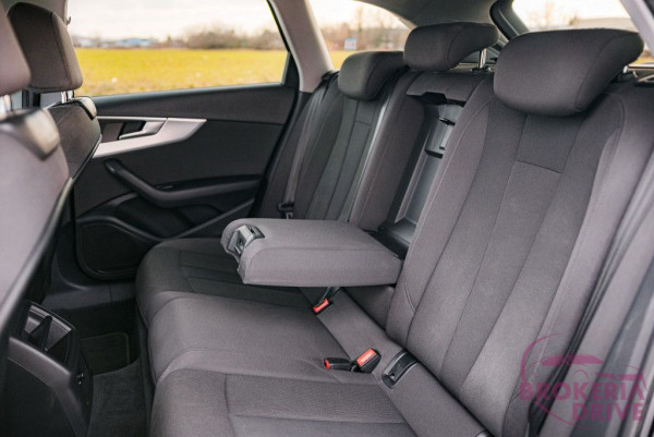 2,0 TDi _image_interier_back