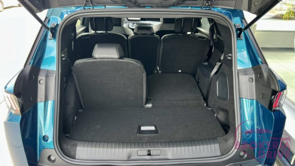 1.2 Hybrid ALLURE 136k e-DCS6_peugeot_5008_new_1_2_hybrid_gt_7_miest-7.jpeg