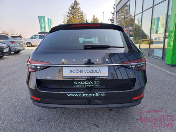 Style 2.0 TDi_superb(05).jpg