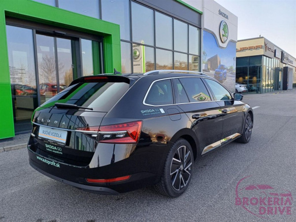 Style 2.0 TDi_superb(07).jpg