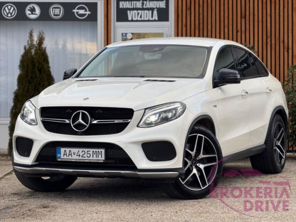 Mercedes-Benz Kupé Mercedes-AMG 43 4matic A/T