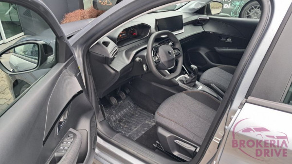 1.2 PureTech STYLE_peugeot_208_new_1_2_puretech_style-4(1).jpg