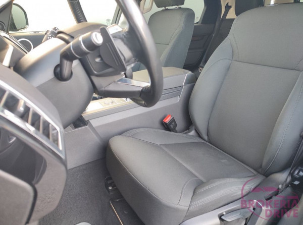 3.0D SDV6 306k SE AWD A/T_7.jpeg