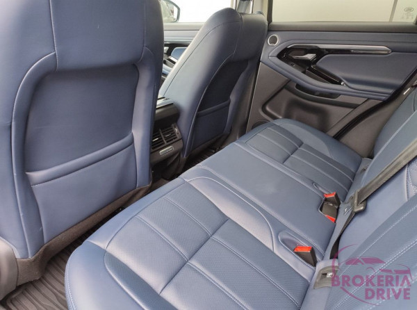 2.0D I4 180k HSE AWD A/T_image_interier_back