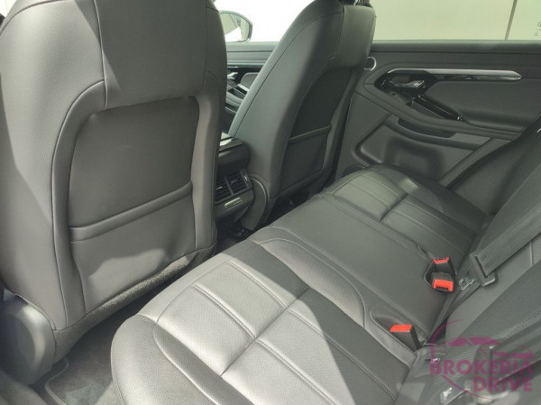 PHEV R-Dynamic SE AWD A/T_image_interier_back