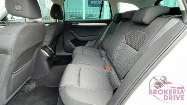 2,0TDI DSG 7st. Ambition_image_interier_back